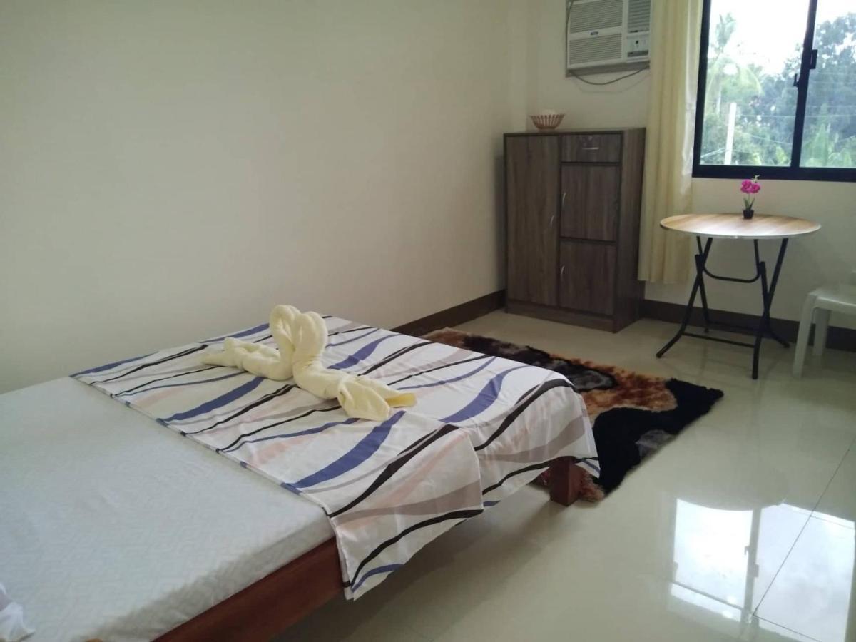 Junie Pension House Moalboal Ngoại thất bức ảnh