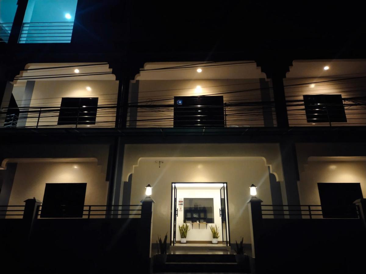 Junie Pension House Moalboal Ngoại thất bức ảnh