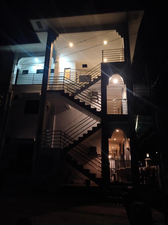 Junie Pension House Moalboal Ngoại thất bức ảnh